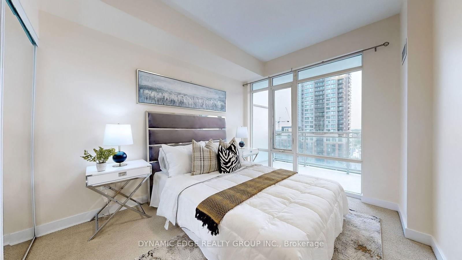 360 Square One Dr, unit 1006 for sale - image #21