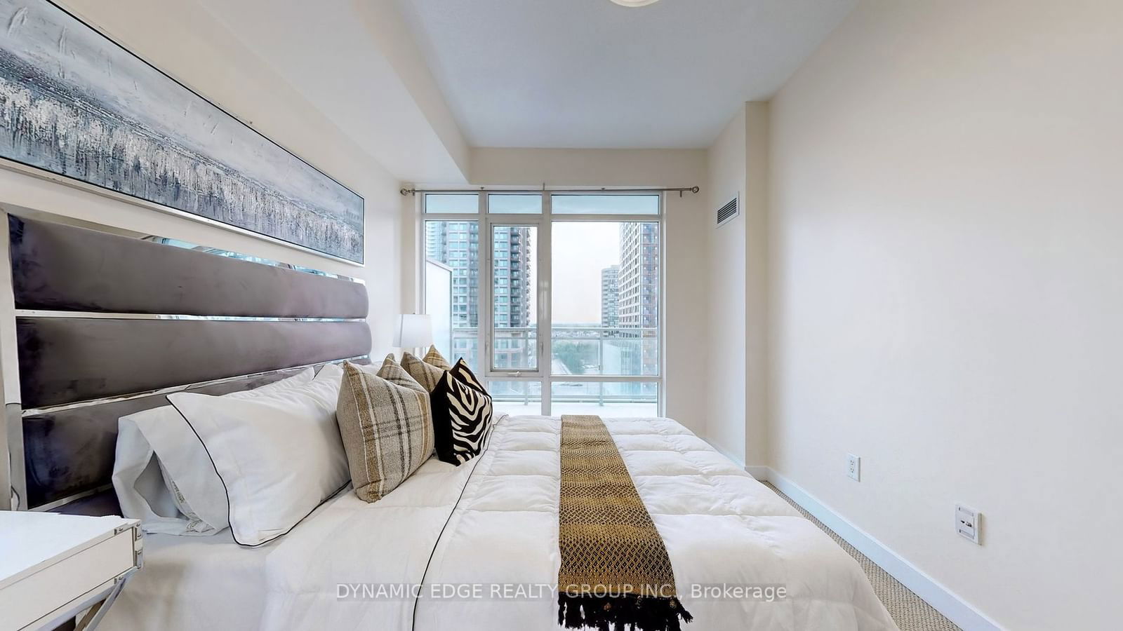 360 Square One Dr, unit 1006 for sale - image #22