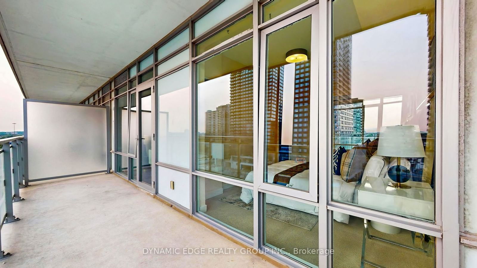 360 Square One Dr, unit 1006 for sale - image #31