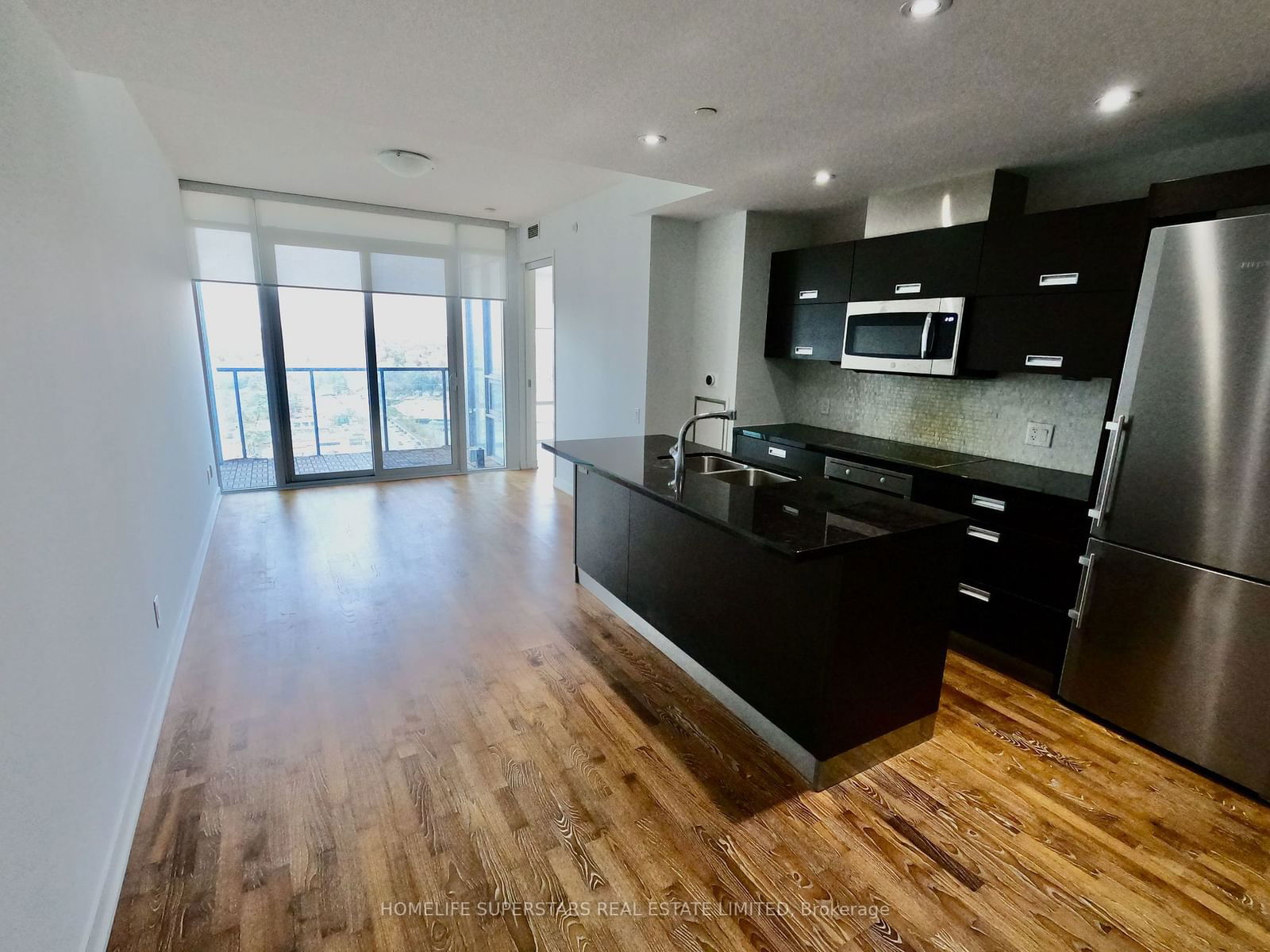 90 Park Lawn Rd, unit 2812 for rent - image #13