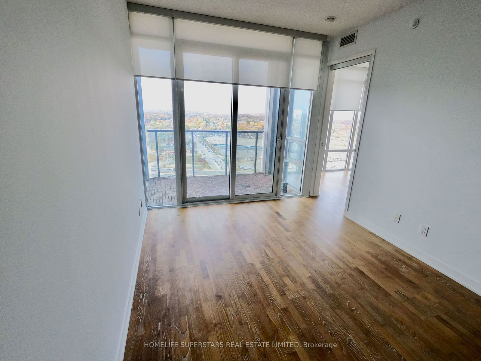 90 Park Lawn Rd, unit 2812 for rent - image #8