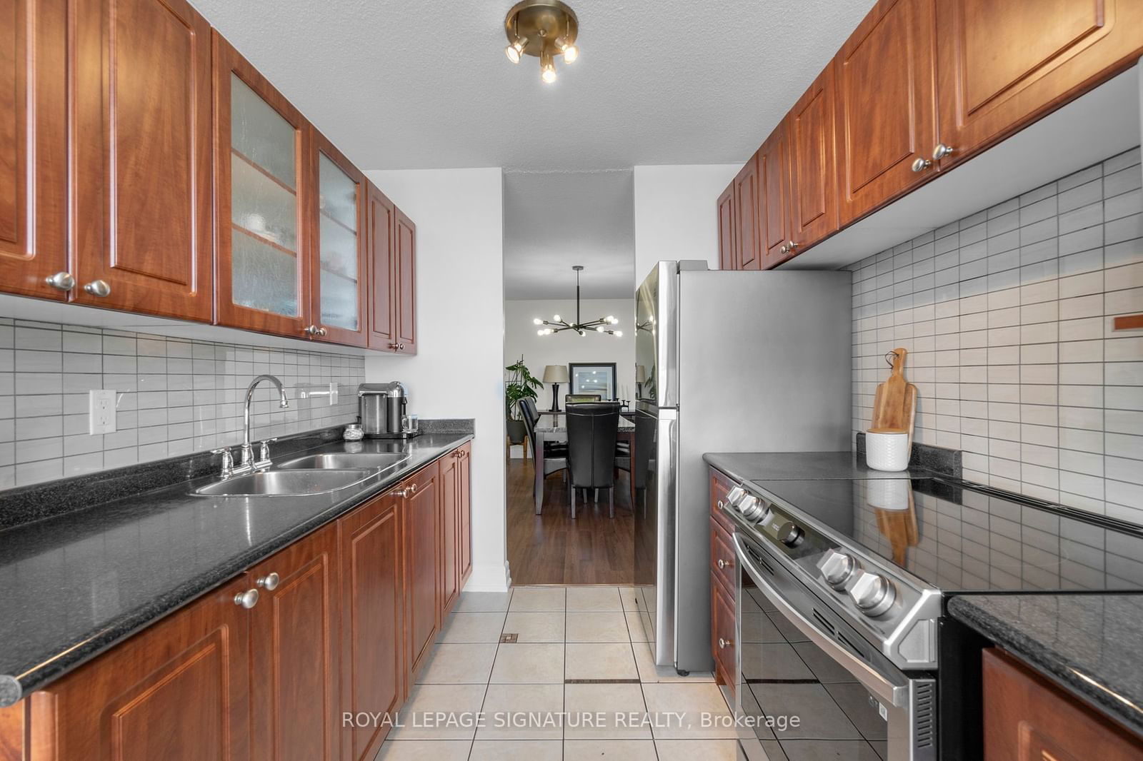 25 Kensington Rd, unit 1908 for sale - image #16