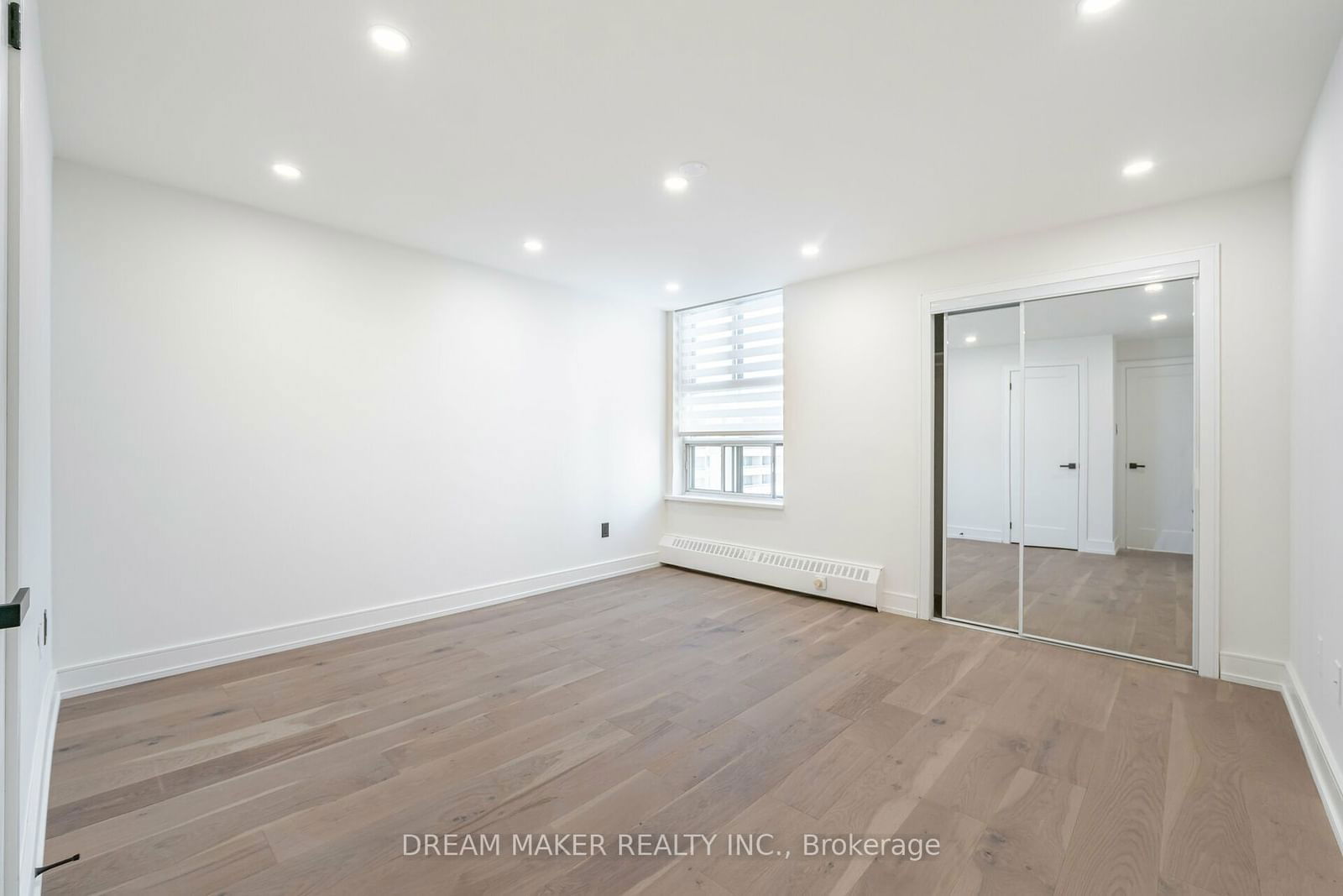 360 Ridelle Ave, unit 1807 for sale - image #19