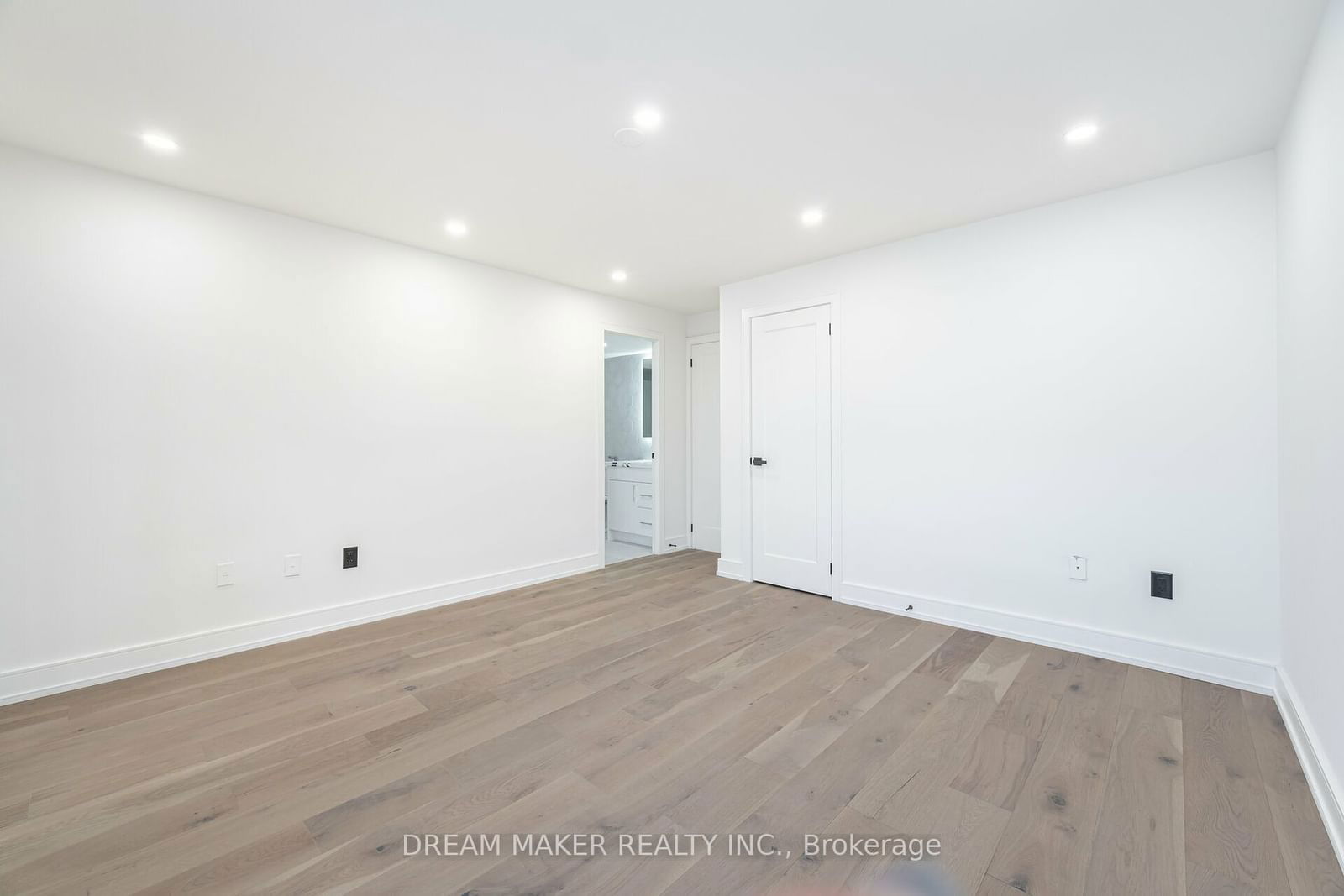 360 Ridelle Ave, unit 1807 for sale - image #20