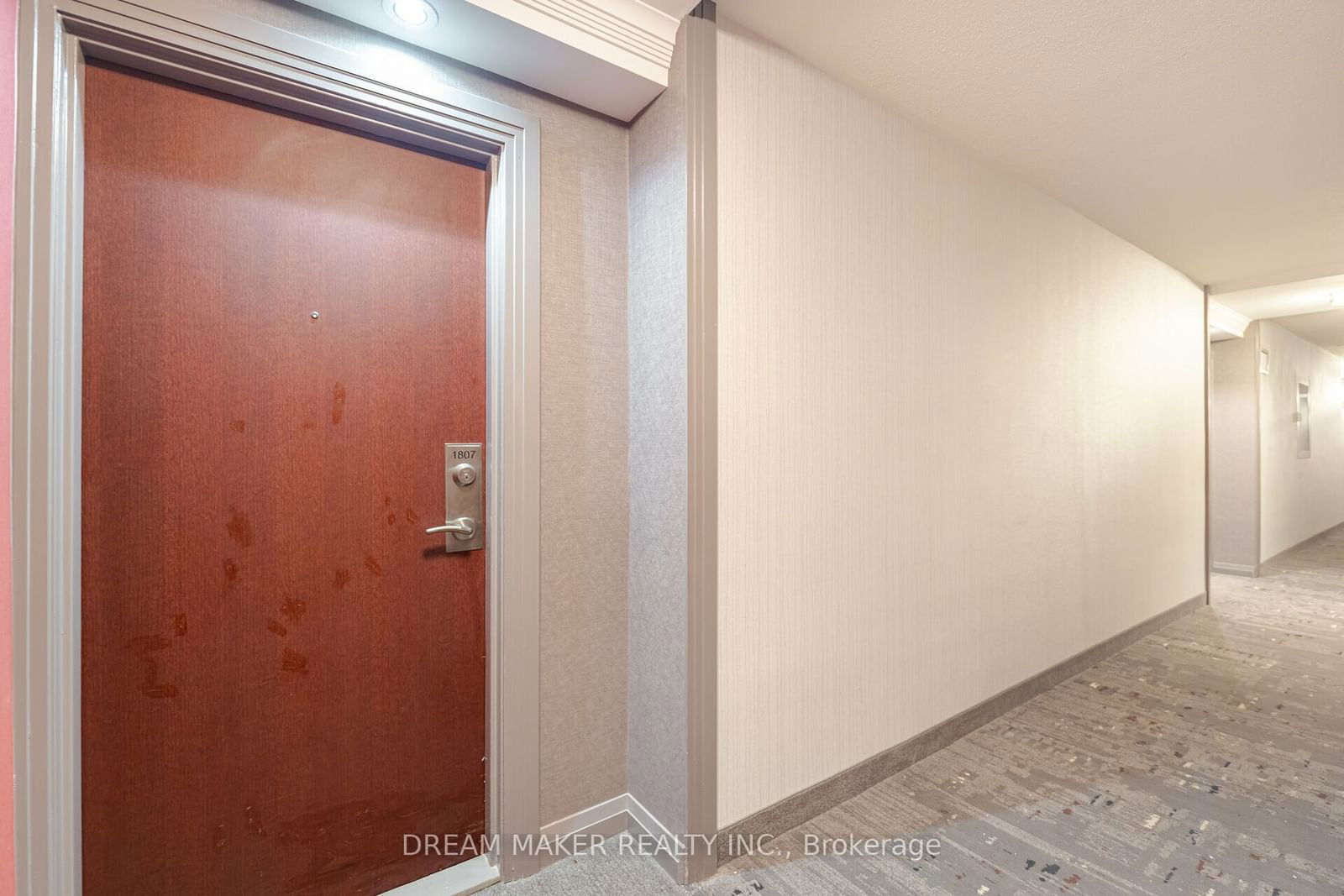 360 Ridelle Ave, unit 1807 for sale - image #5