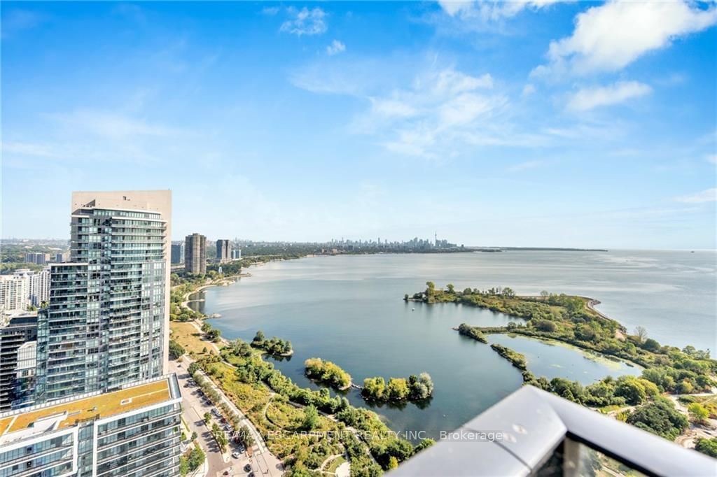 20 Shore Breeze Dr, unit 3407 for sale