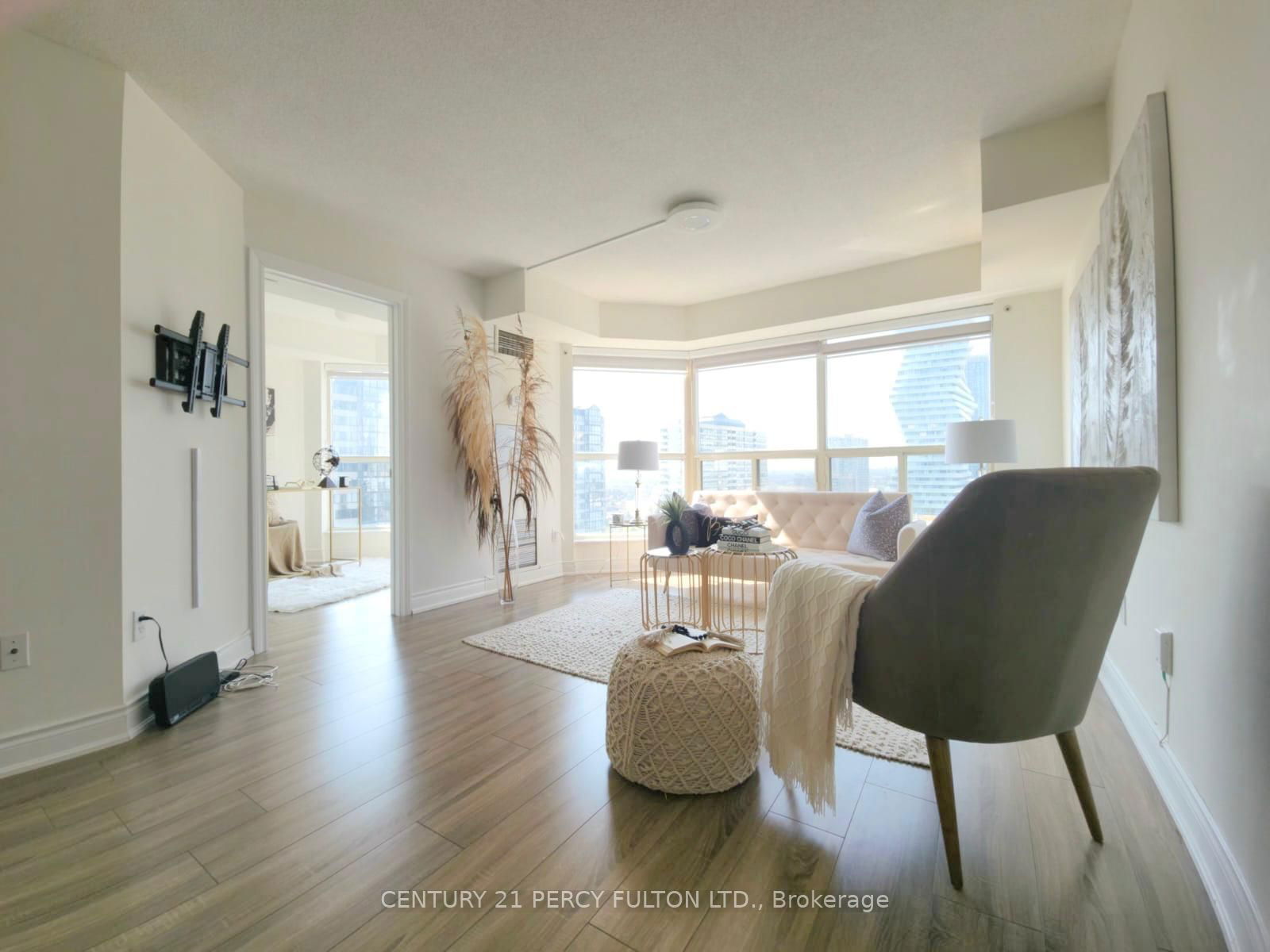 335 Webb Dr, unit 1812 for sale - image #6