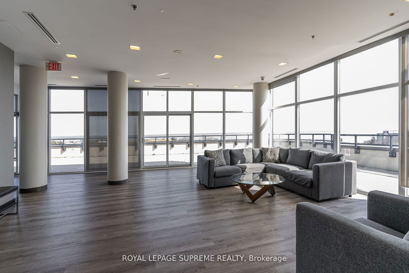 11 Superior Ave, unit TH5 for sale - image #15