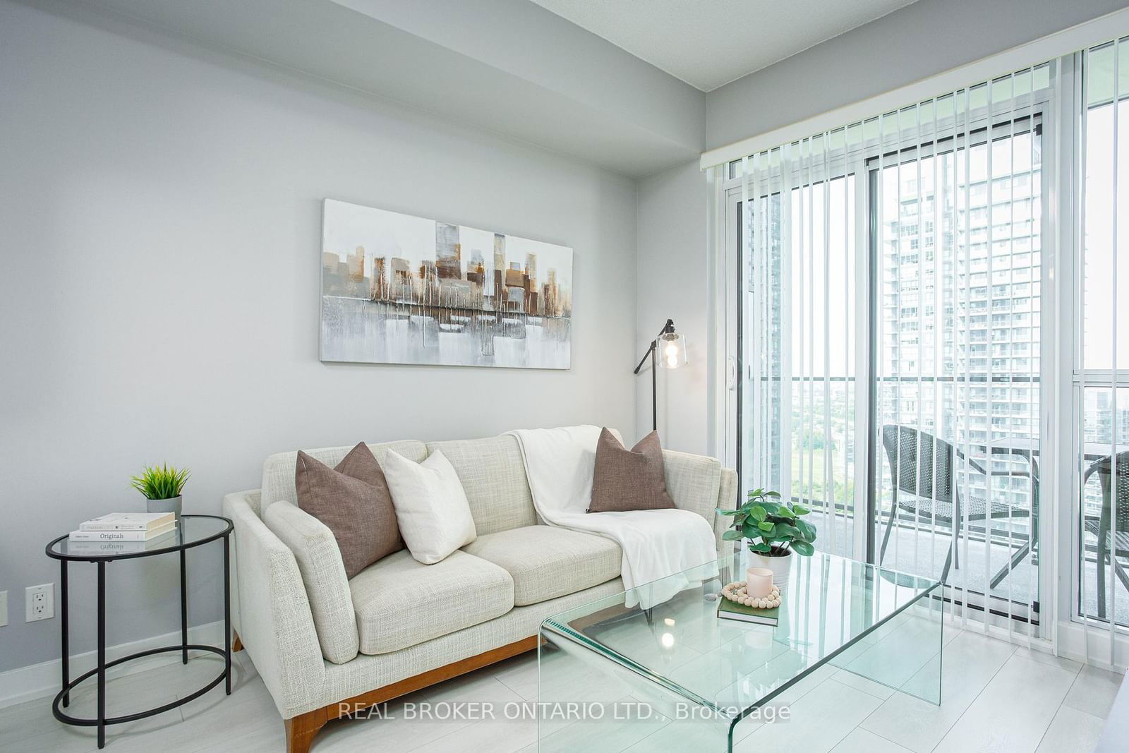 2200 Lake Shore Blvd W, unit 3906 for sale