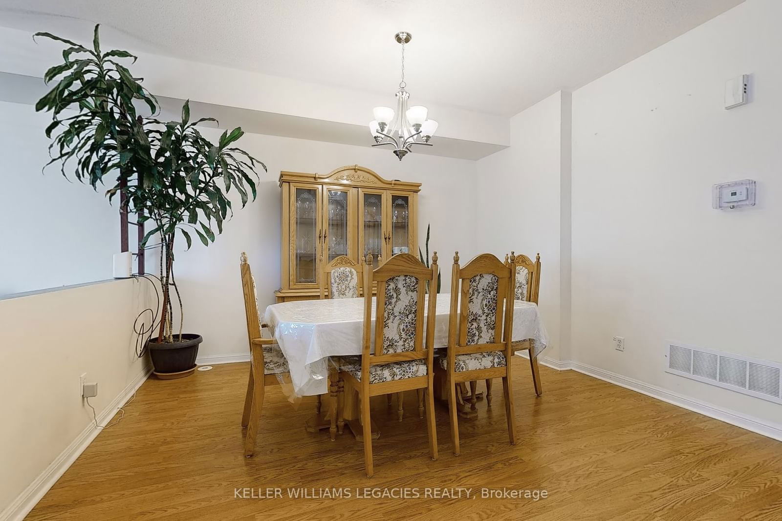 3029 Finch Ave W, unit 13 for sale - image #7