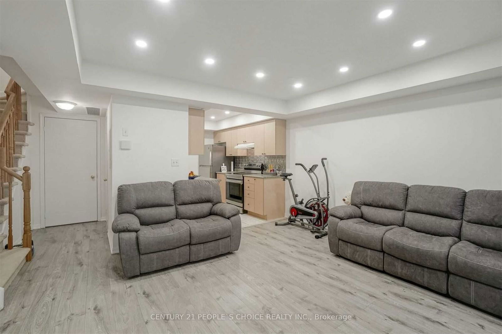 4620 Guildwood Way, unit 73 for rent - image #6