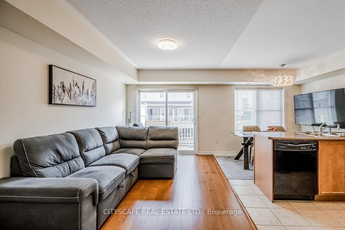 622 Shoreline Dr, unit 2 for sale - image #3