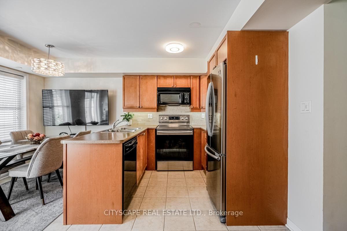 622 Shoreline Dr, unit 2 for sale - image #8