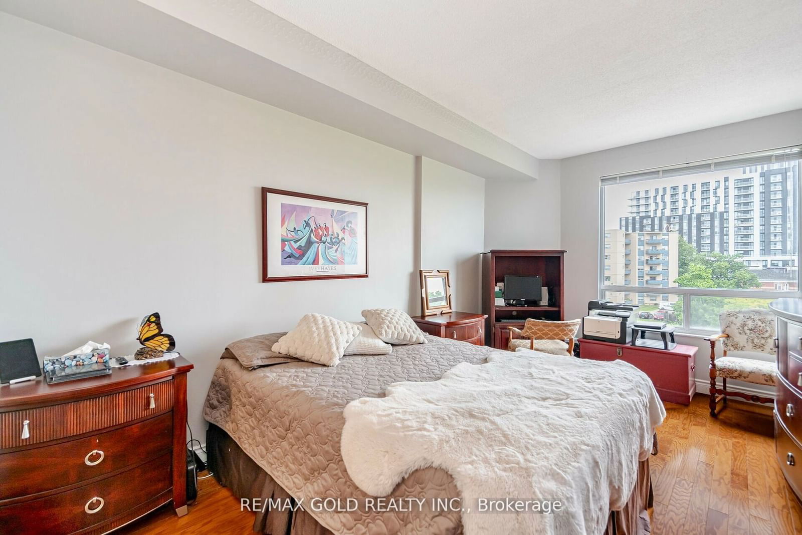 2511 Lakeshore Rd W, unit 517 for sale - image #13