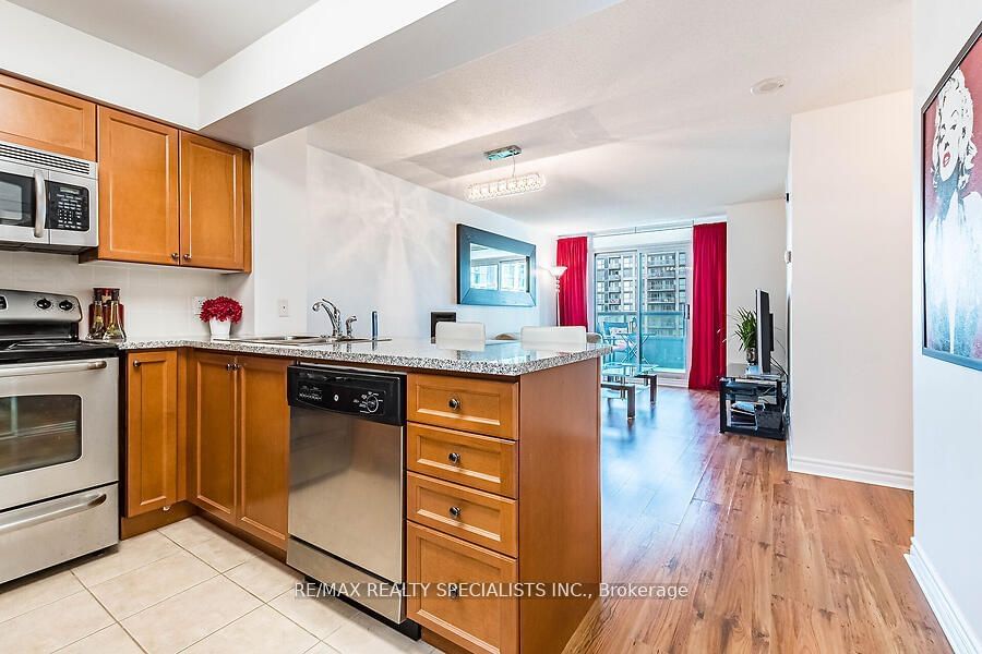 335 Rathburn Rd W, unit 1703 for sale - image #5