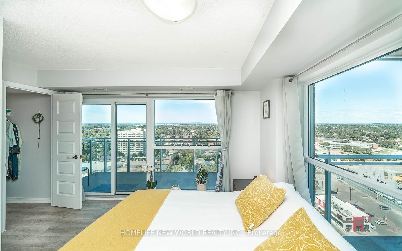 215 Queen St E, unit 1910 for sale - image #17