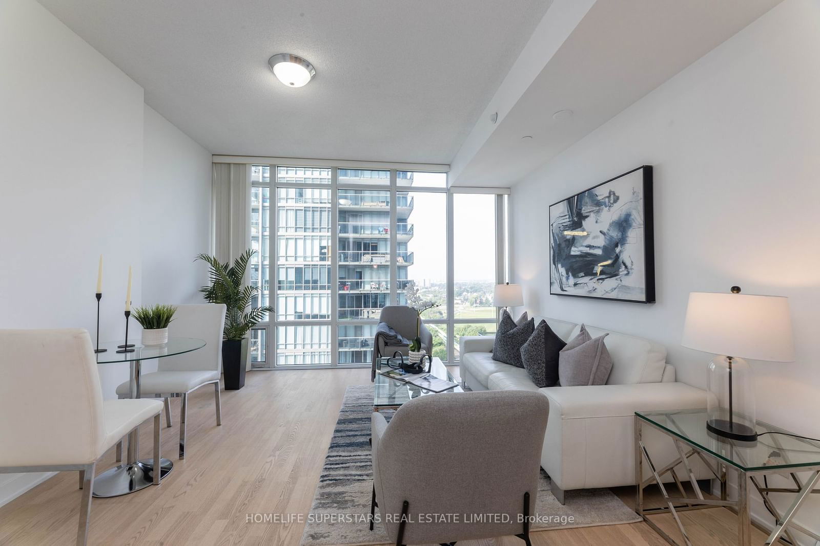 90 Park Lawn Rd, unit 2001 for rent - image #13