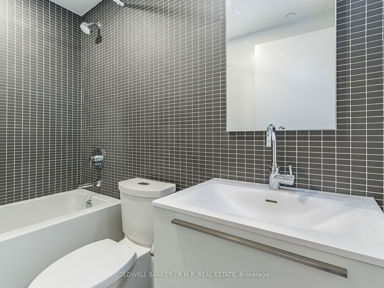 2720 Dundas St W, unit 703 for sale - image #20