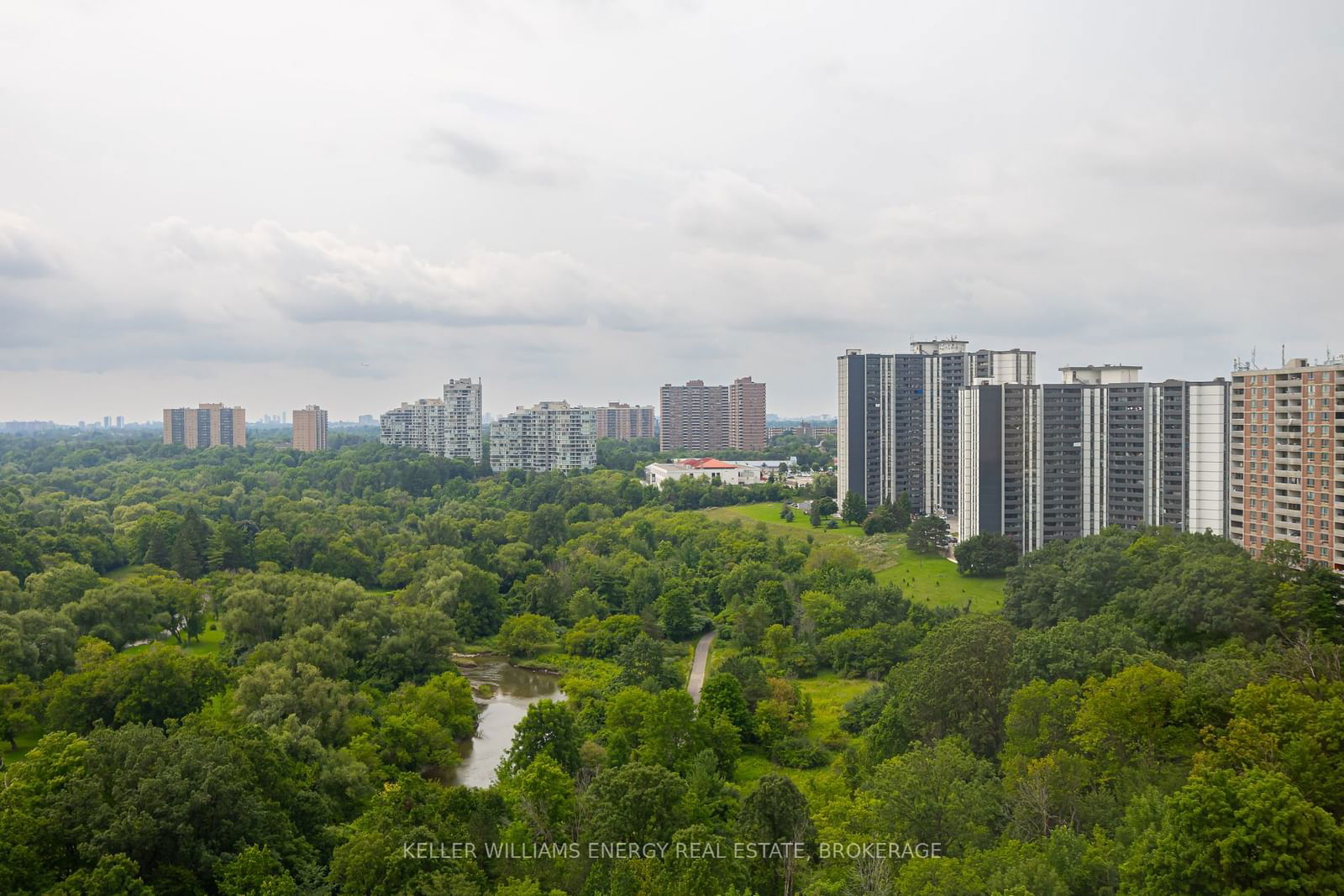 Cascades II Condos, Etobicoke, Toronto