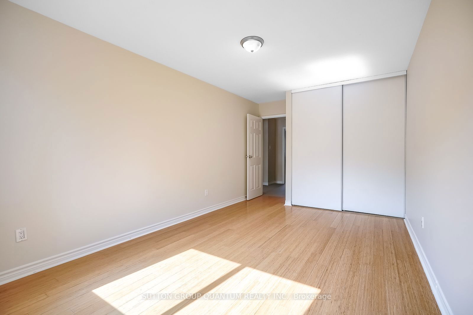 150 South Service Rd, unit 22 for sale - image #20