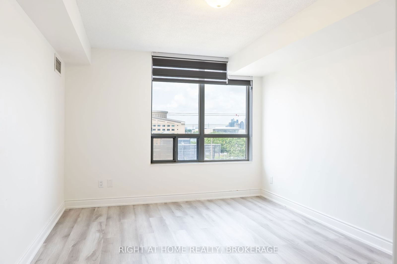 3888 Duke Of York Blvd, unit 534 for sale