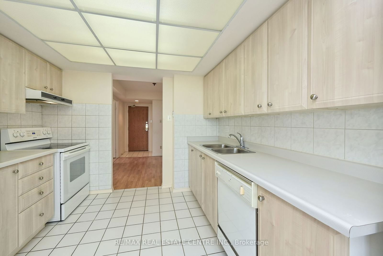 320 Mill St S, unit 1203 for sale - image #8