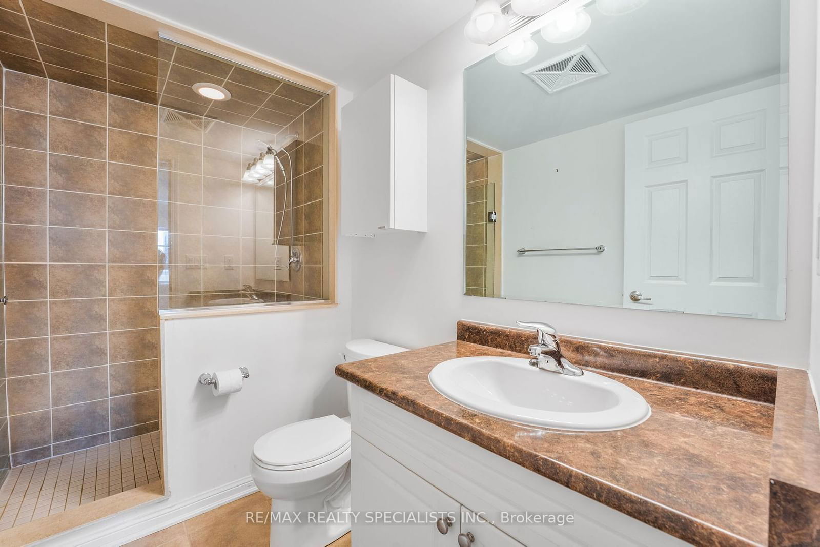 60 Baycliffe Cres, unit 206 for sale - image #17