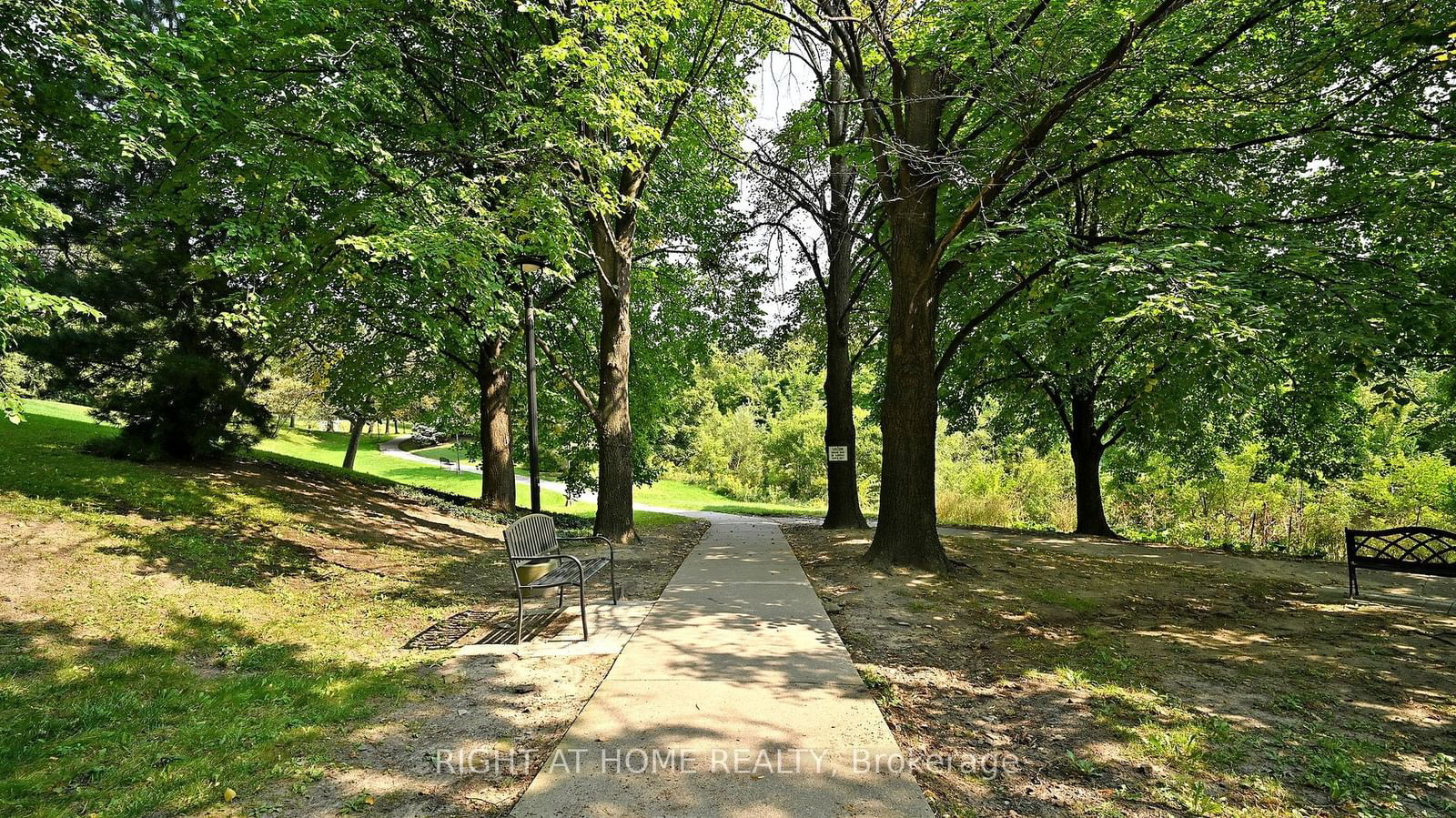 Lynwood Lane Condos, Mississauga, Toronto