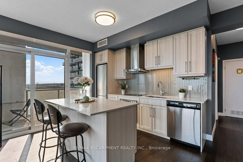 2087 FAIRVIEW St, unit 1304 for sale - image #14