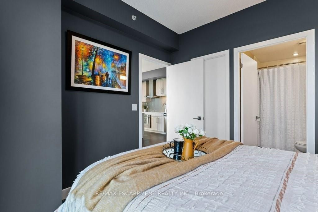 2087 FAIRVIEW St, unit 1304 for sale - image #24