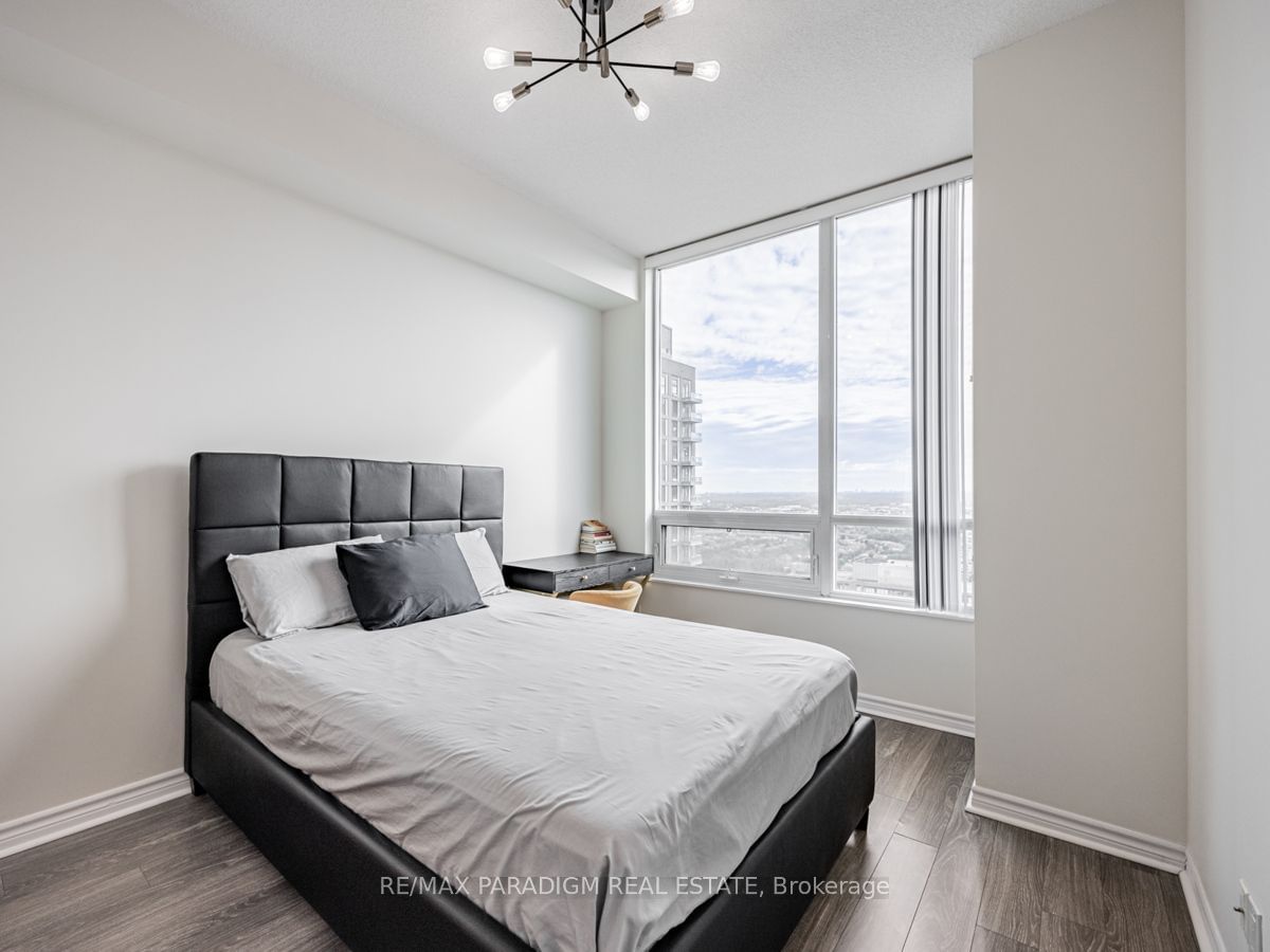 208 Enfield Pl, unit 3807 for rent