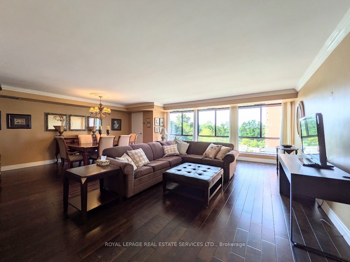 1400 Dixie Rd, unit 608 for sale - image #9