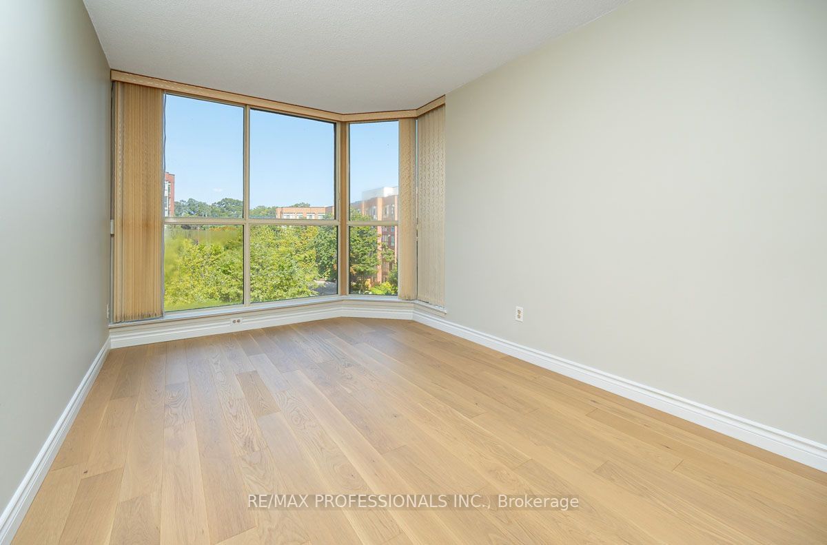 22 Southport St, unit 532 for sale - image #15