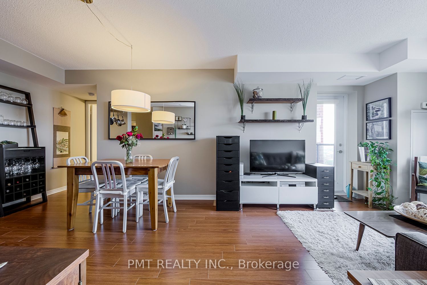 60 Heintzman St, unit 1040 for rent - image #24