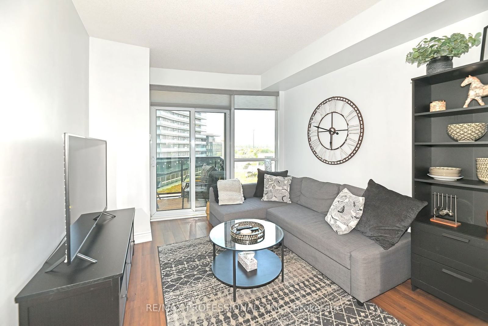 80 Marine Parade Dr, unit 607 for rent - image #14