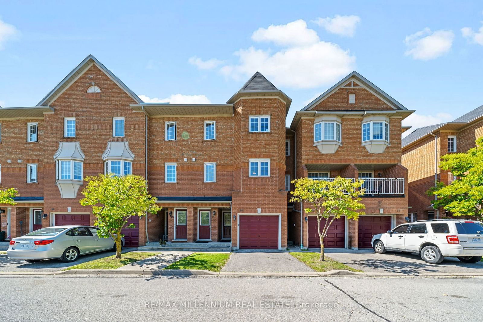 Avonlea Village Townhomes, Mississauga, Toronto