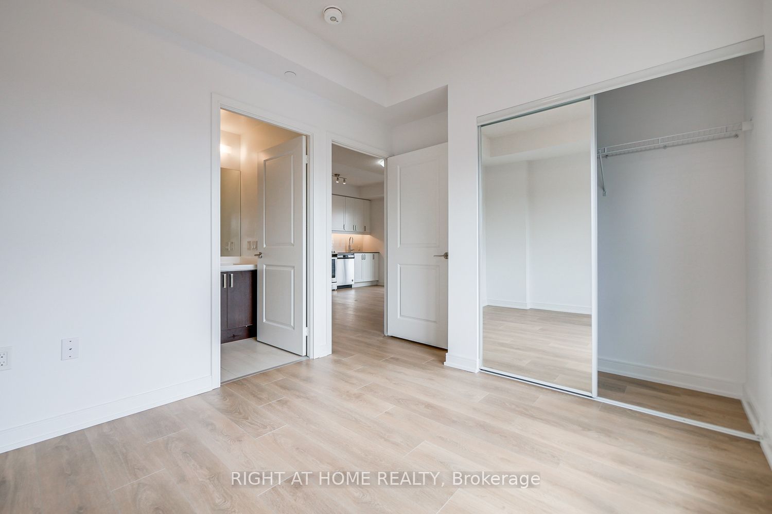 8 Nahani Way, unit 2121 for sale - image #18