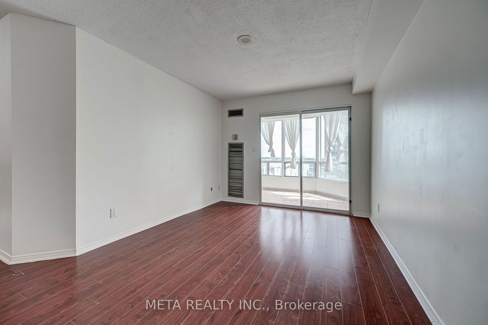 155 Hillcrest Ave, unit 1113 for rent - image #11