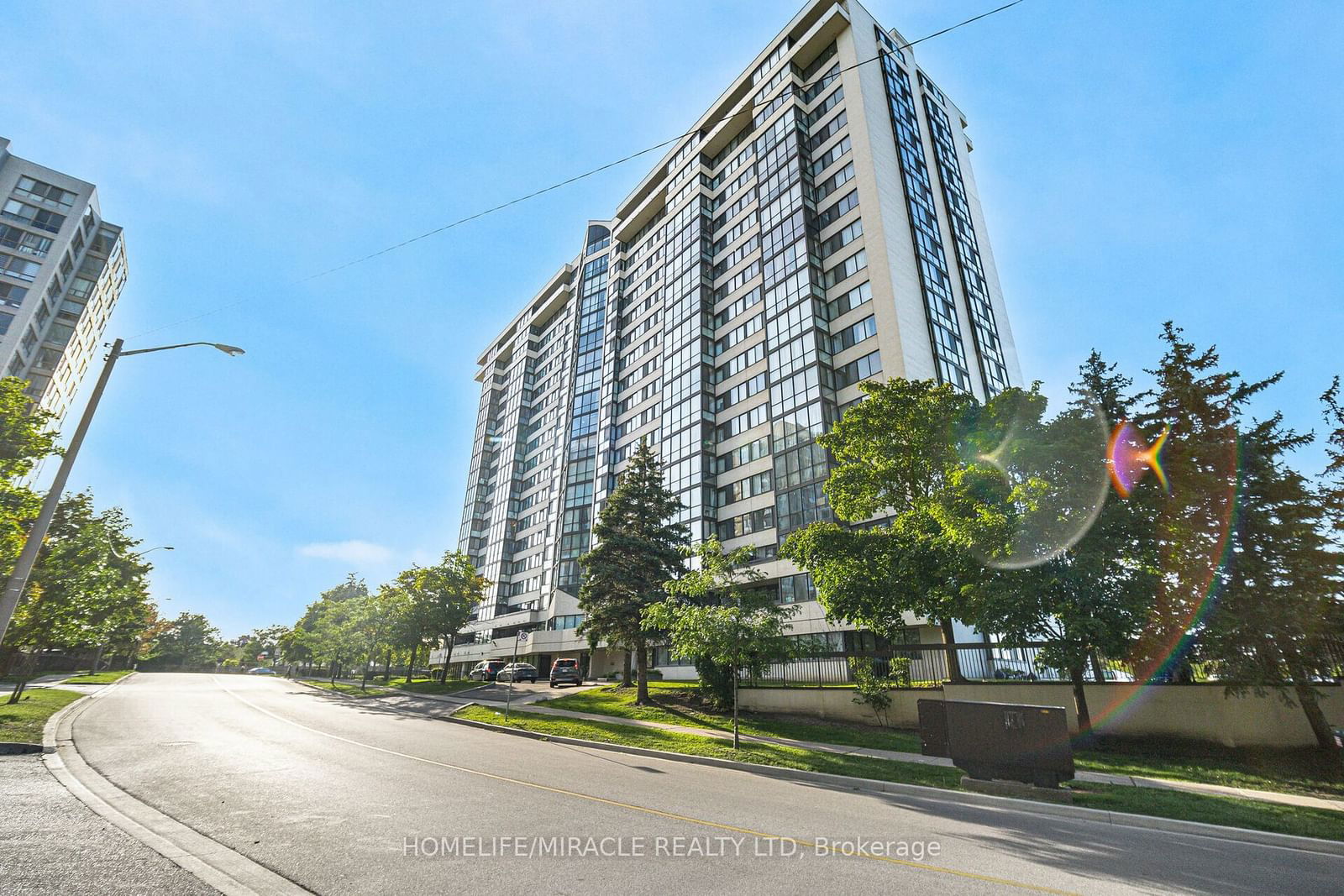 Consulate I Condos, Etobicoke, Toronto