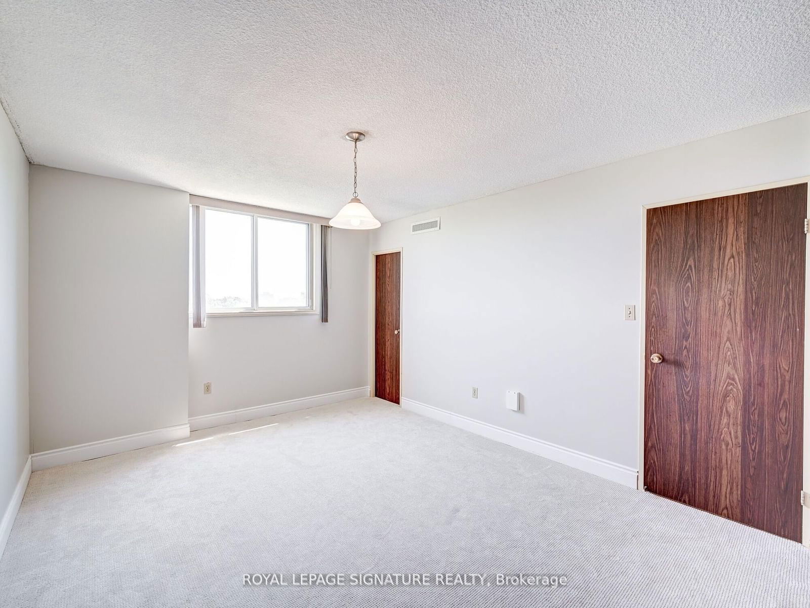 812 Burnhamthorpe Rd, unit 607 for sale - image #28