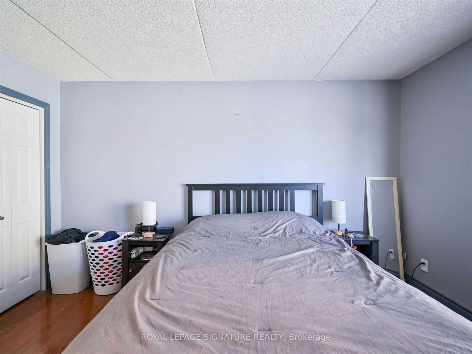 1451 Walker's Line, unit 316 for rent - image #25