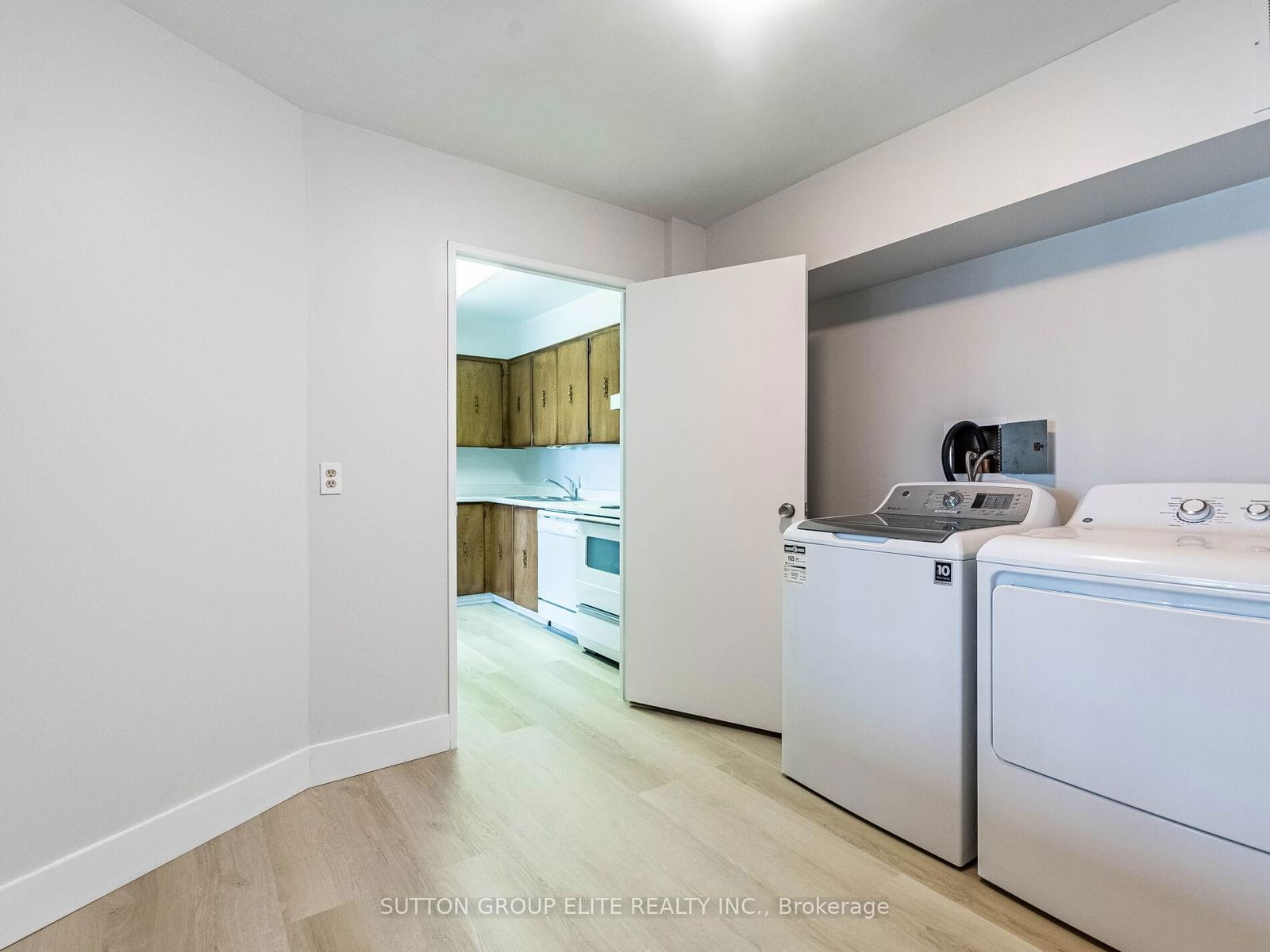 1580 MISSISSAUGA VALLEY Blvd, unit 1703 for sale - image #22