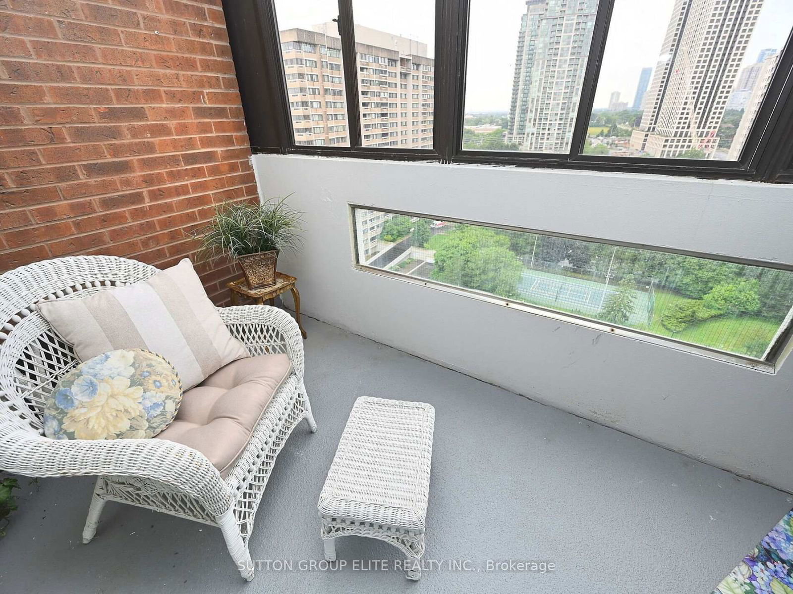 1580 MISSISSAUGA VALLEY Blvd, unit 1703 for sale - image #33