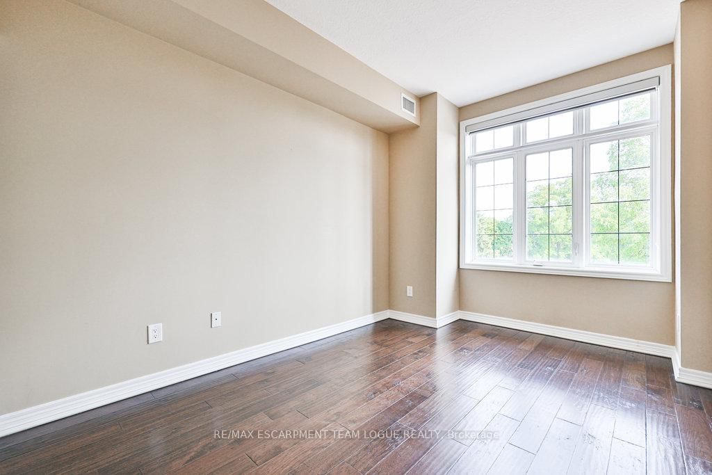 396 Plains Rd E, unit 404 for sale - image #26