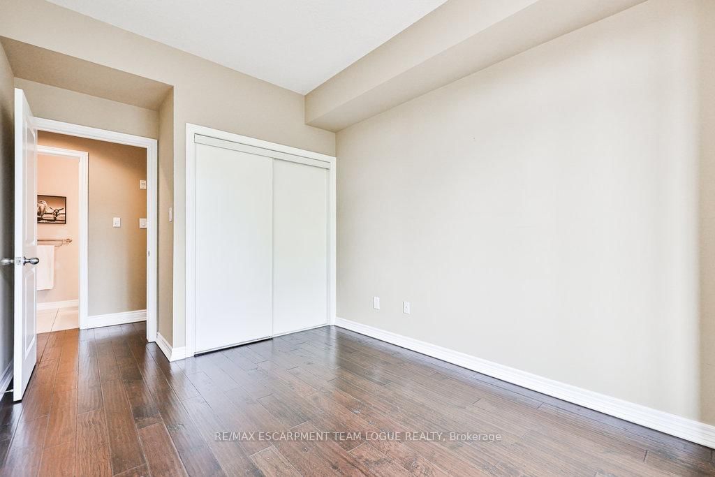 396 Plains Rd E, unit 404 for sale - image #27