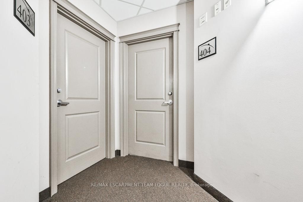 396 Plains Rd E, unit 404 for sale - image #5