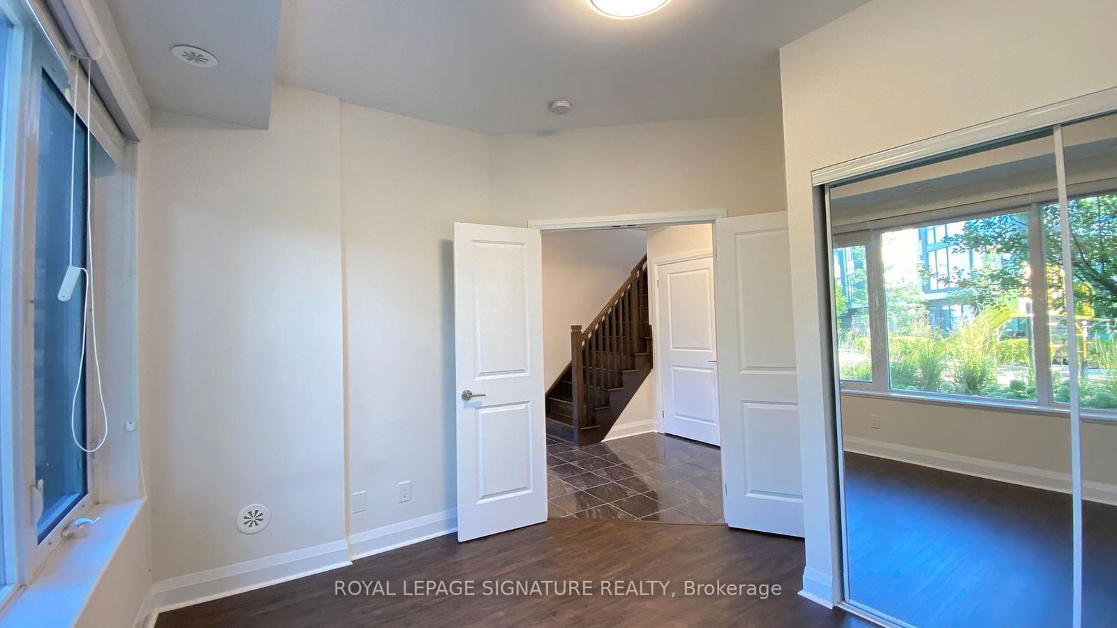 5040 Four Springs Ave, unit 1 for rent - image #4