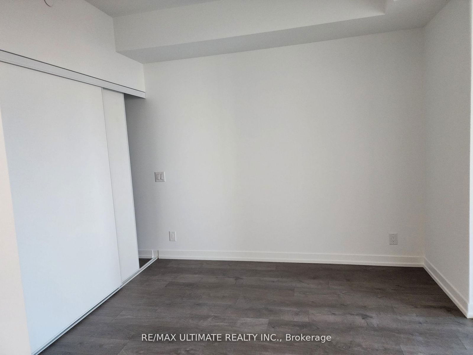 270 Dufferin St, unit 621 for rent - image #7