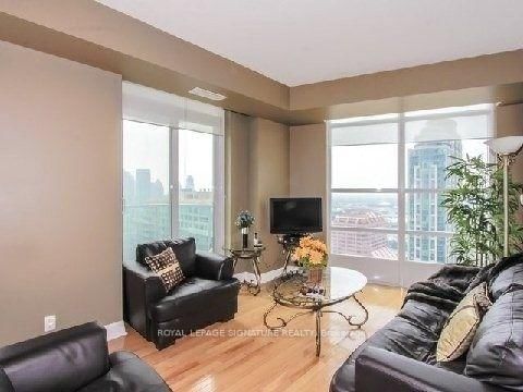 1 Elm Dr, unit 2808 for rent - image #2