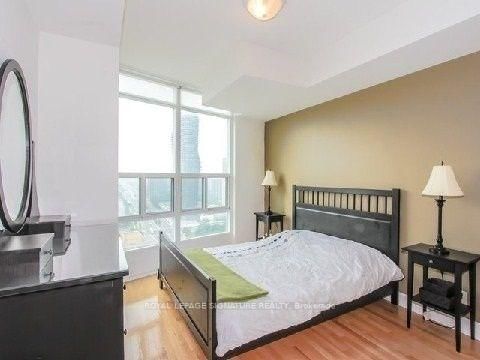 1 Elm Dr, unit 2808 for rent - image #7